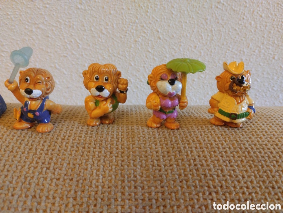 Figuras de goma Kinder: Lote de mu&ntilde;equitos Kinder leones - Foto 3