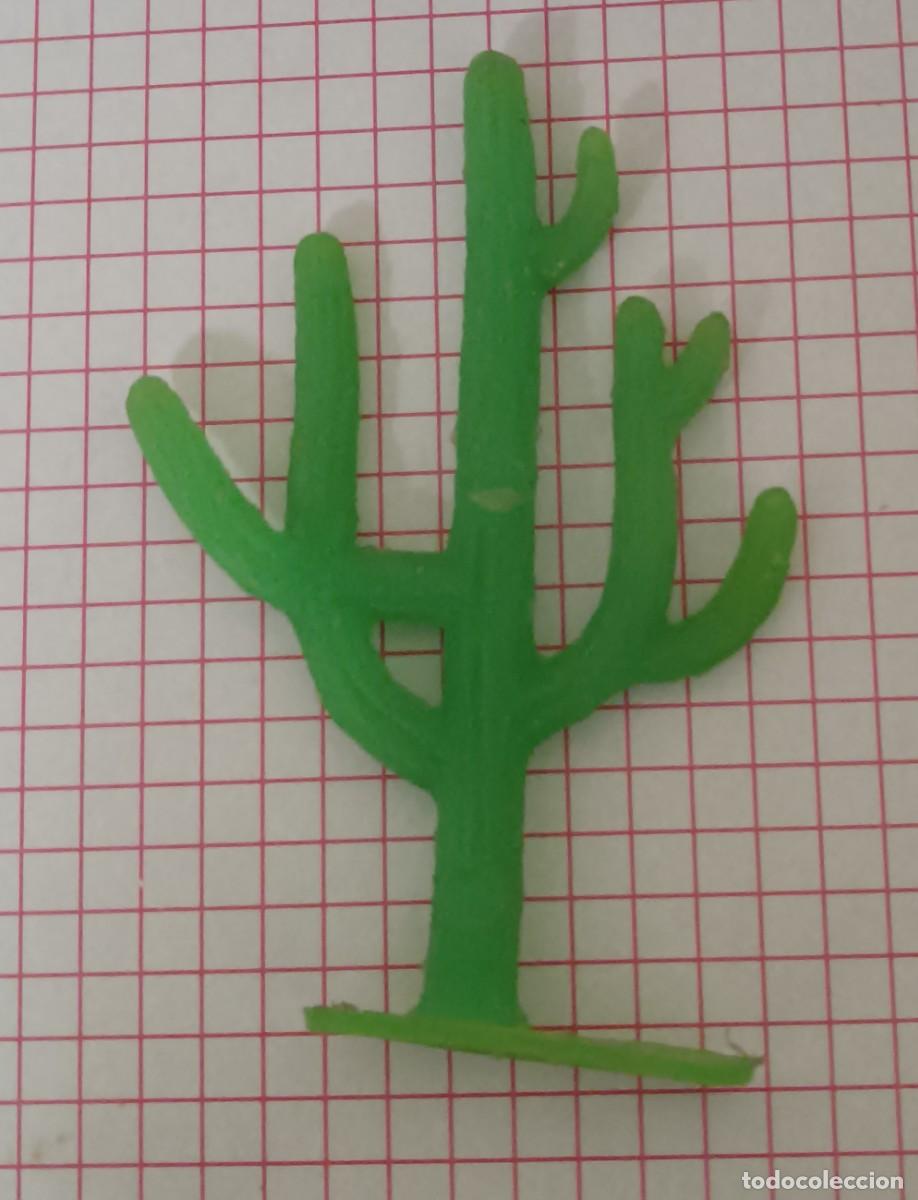 Figuras de goma y PVC: CACTUS COMANSI 10 CM. ALTURA - Foto 1