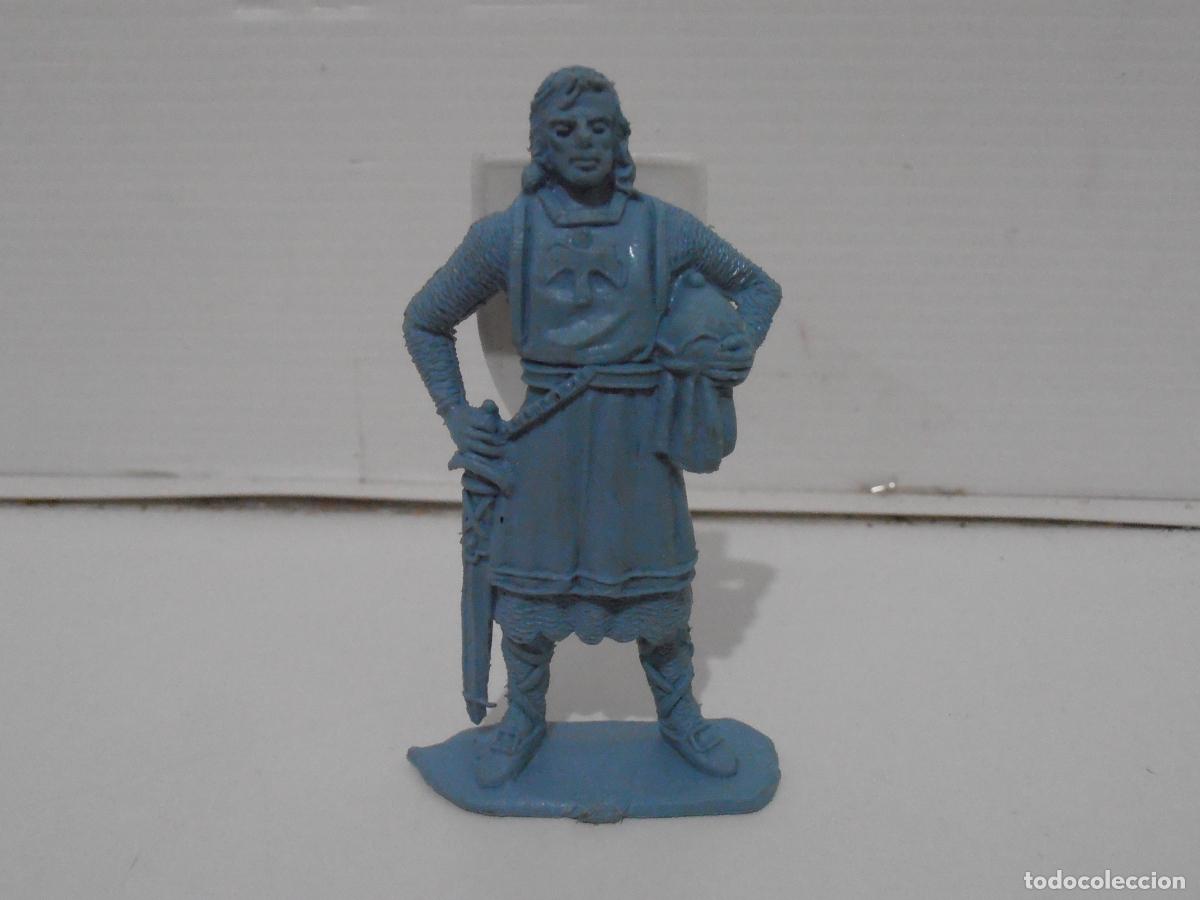 Figuras de Goma y PVC: FIGURA PLASTICO CRUZADOS COMANSI MONOCOLOR, ARMAS Y ESCUDOS DESMONTABLES, 65MM A&Ntilde;O 1962