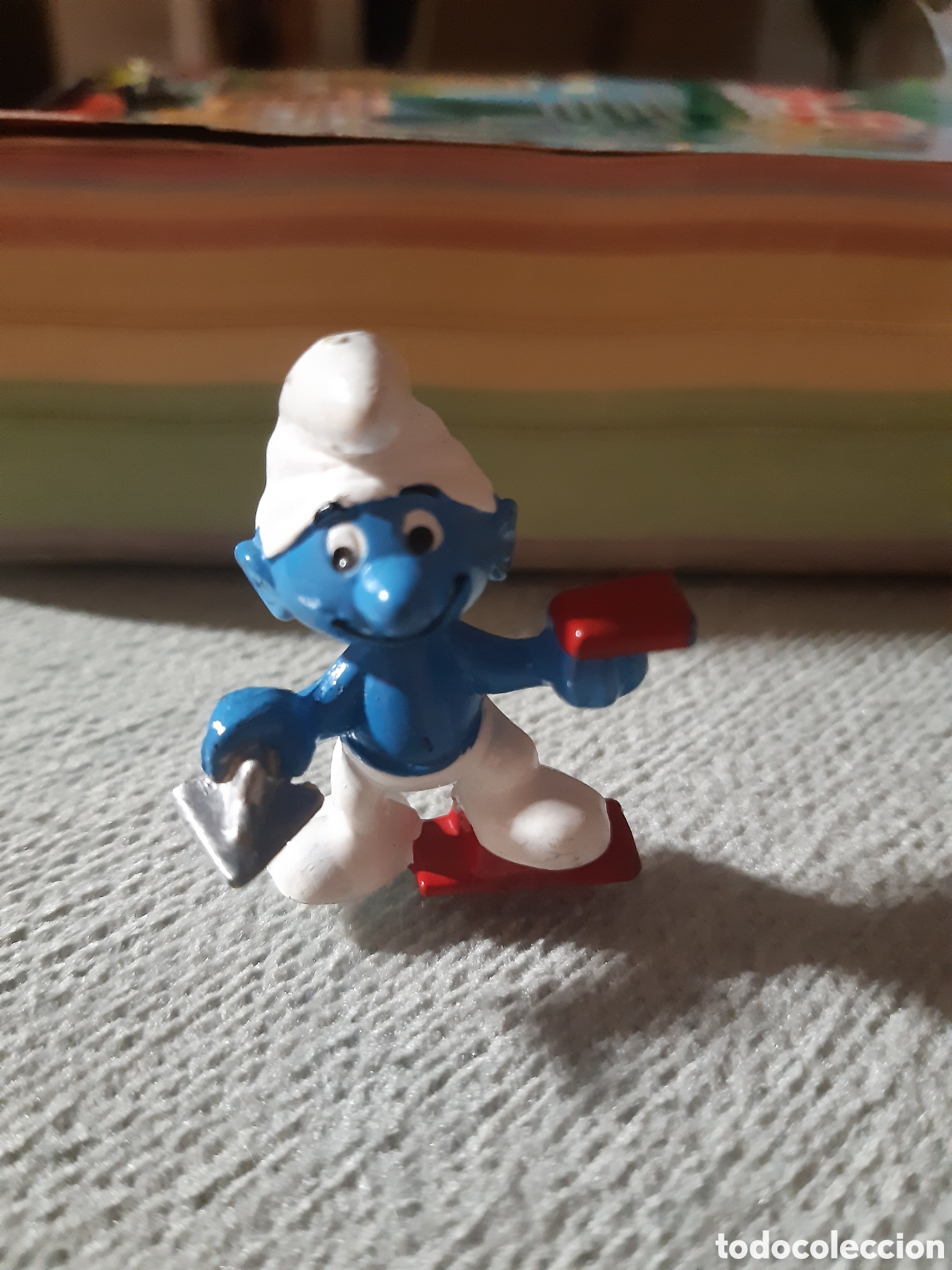 Figuras de Goma Kinder: Pitufo Alba&ntilde;il Ferrero Kinder