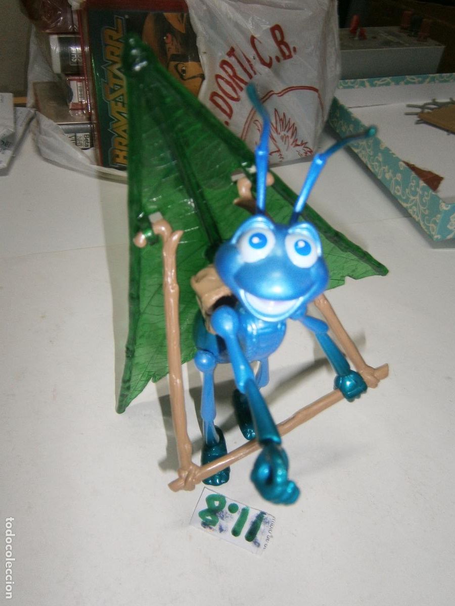 Figuras de Goma y PVC: FIGURA DE DIBUJOS ANIMADOS - BICHOS FLIK CON ALA DELTA