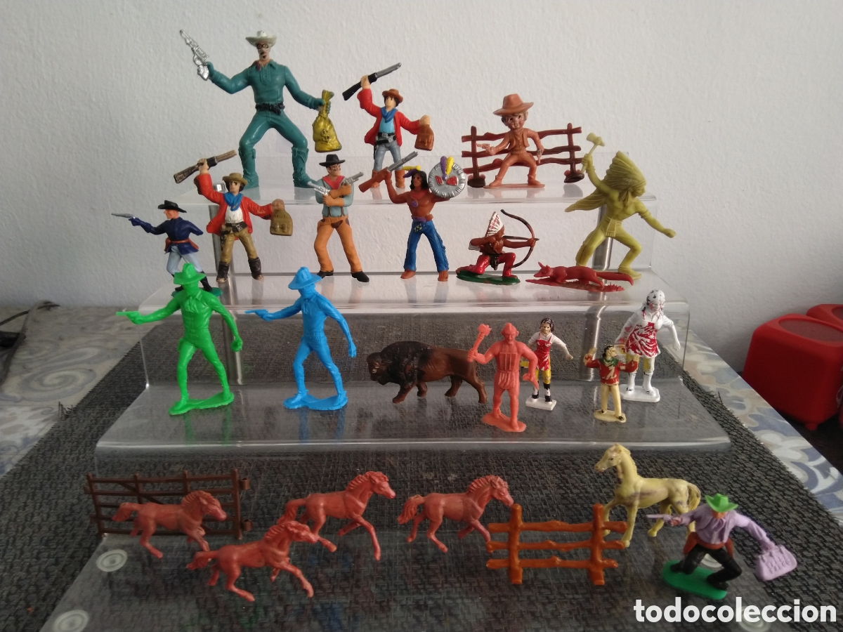 Figuras de Borracha e PVC: FIGURAS PVC JECSAN ?LAFREDO ?PECH ?MONTAPLEX ?REAMSA? INDIOS COWBOYS VAQUEROS CABALLOS