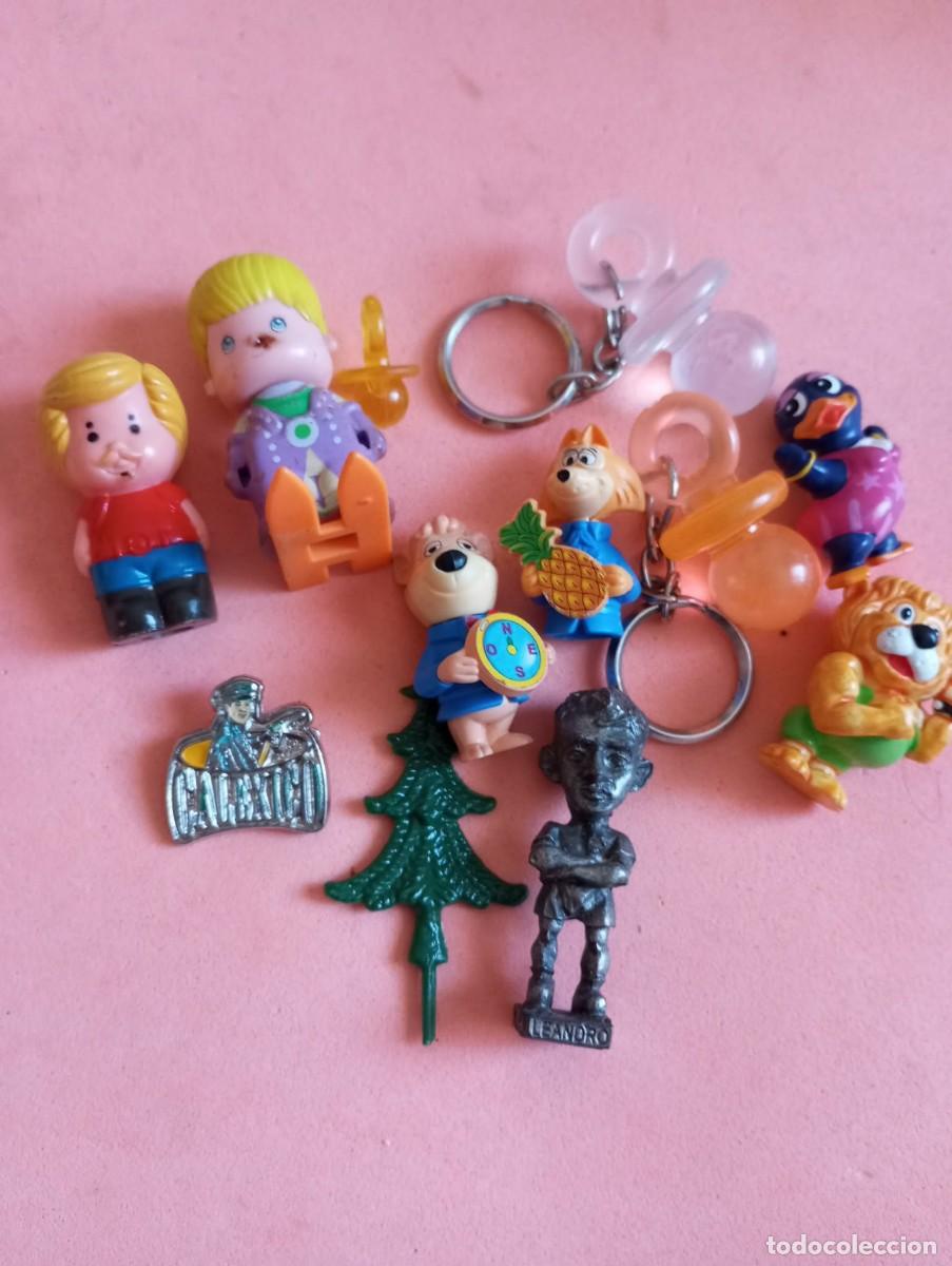 Figuras de Goma Kinder: lote varios, figuras kinder, jugador leandro en metal, llaveros chupete, mu&ntilde;ecos varios