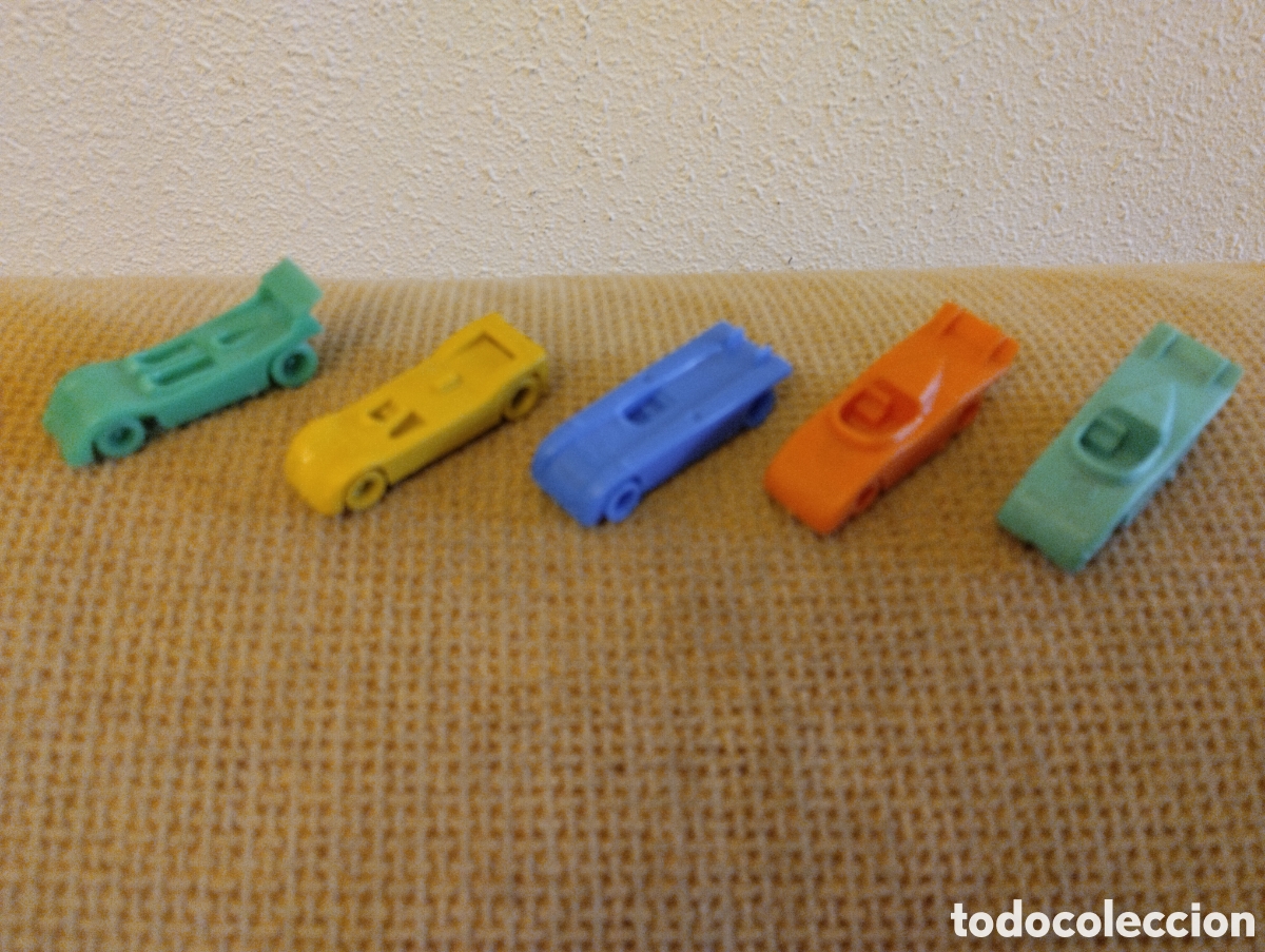 Figuras de Goma y PVC: Lote coches Dunkin Premium Bimbo