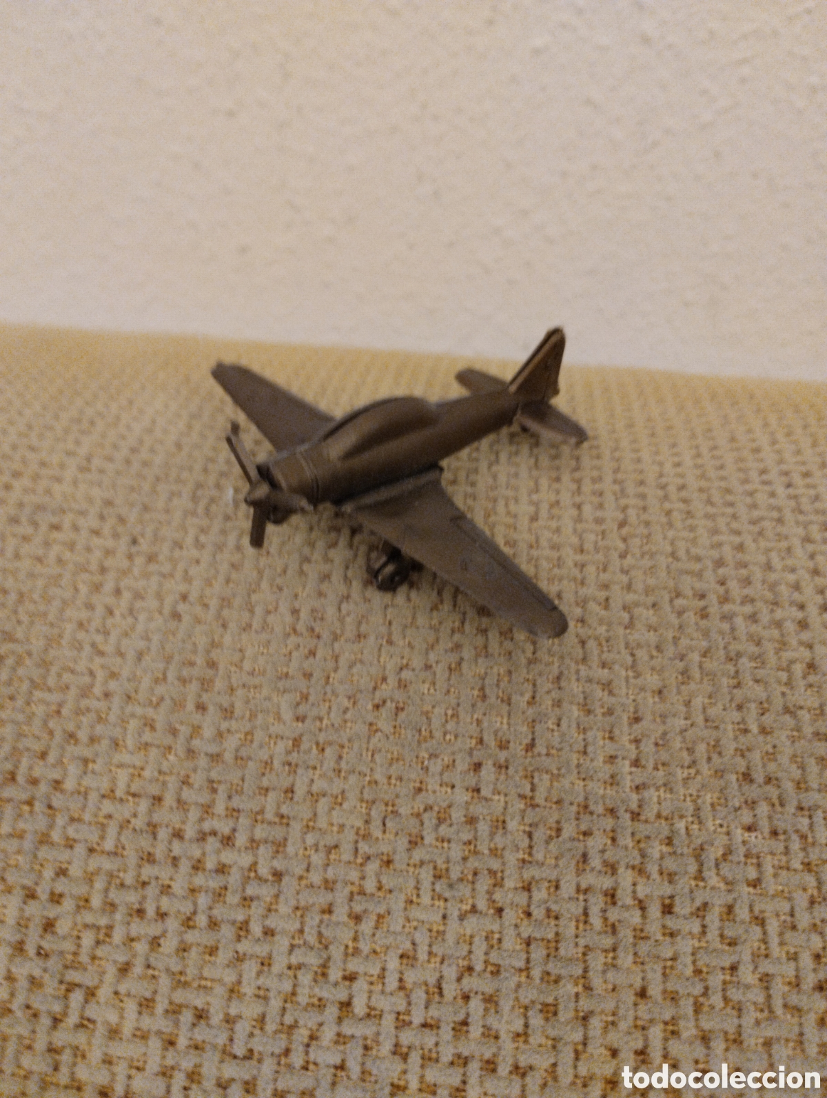 Figuras de goma y PVC: Bimbo Premium Avi&oacute;n Zero 604 - Foto 1