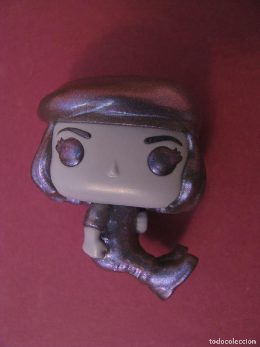 Figuras de Goma Kinder: FIGURA DE KINDER JOY DE SERIE FUNKO POP. PERSONAJE DE STRANGER THINGS