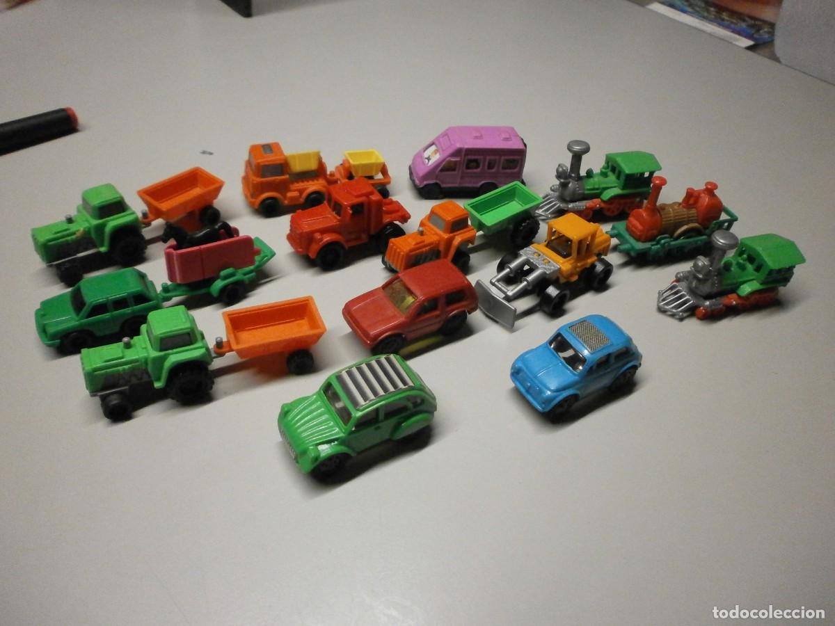 Figuras de Goma Kinder: lote de vehicuos kinder trenes coches tractores