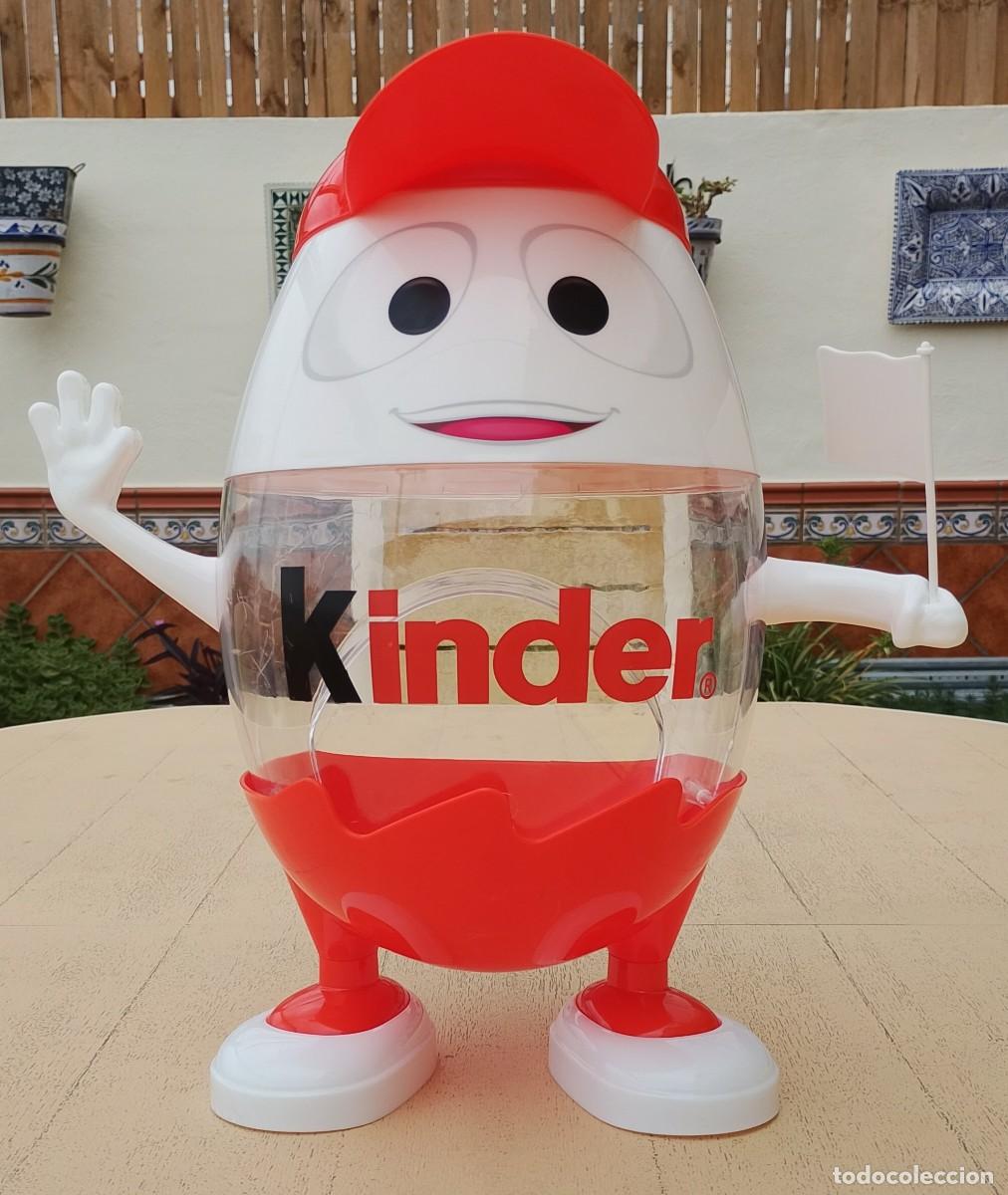 Kinder &Uuml;berraschung: Kinderino Mu&ntilde;eco Expositor Gigante