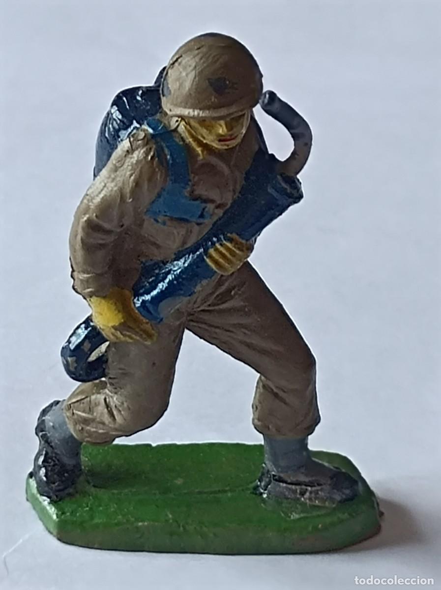 Figuras de Goma y PVC: SOLDADO MARINE AMERICANO JECSAN EN GOMA - SERIE AMERICANOS INFANTER&Iacute;A