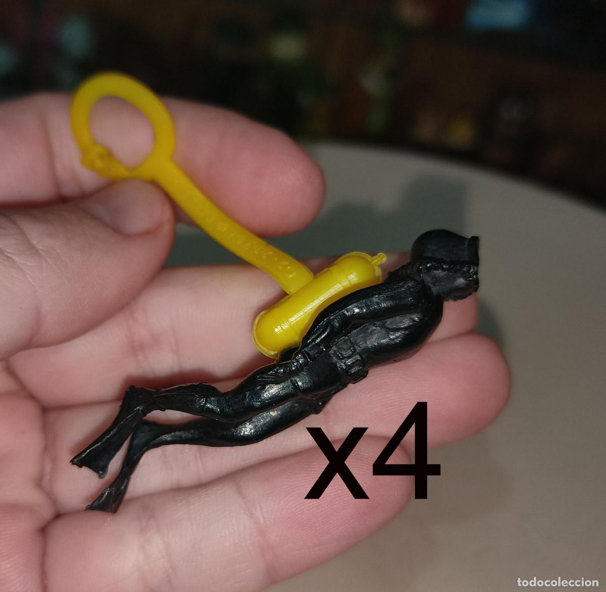 Figuras de Goma y PVC: 4 Buzos a&ntilde;os 80 Hombre rana Submarinista Jacques Cousteau Mundo Submarino miniatura tipo Nemrod