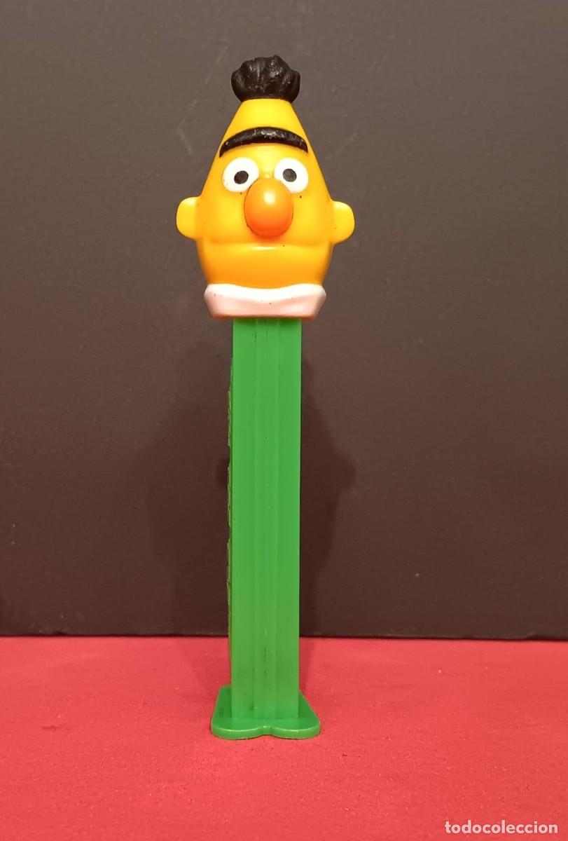 Figuras de Goma y PVC Dispensador PEZ: DISPENSADOR CARAMELOS PEZ SERIE BARRIO SESAMO MUPPETS TELE&Ntilde;ECOS BLAS