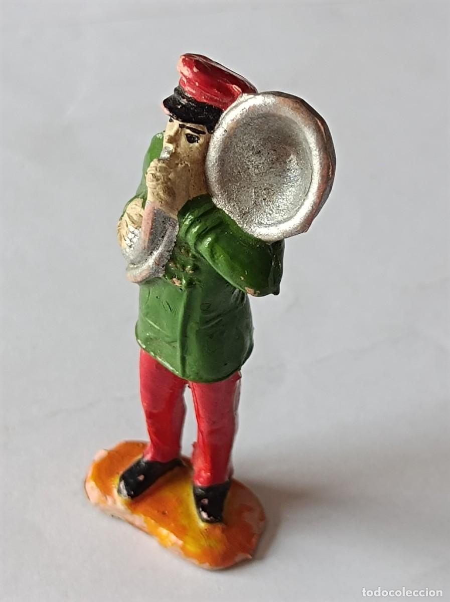 Figuras de Goma y PVC: FIGURA DE GOMA BANDA DE M&Uacute;SICO CIRCO JECSAN TROMB&Oacute;N