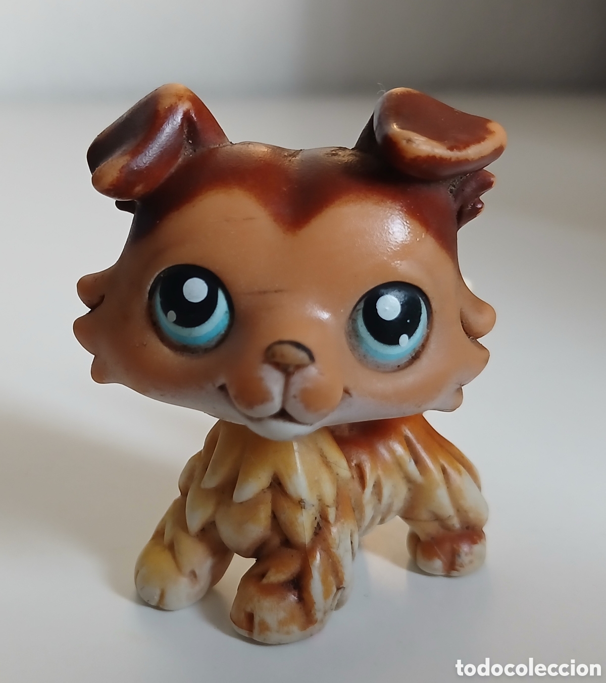 Figuras de Goma y PVC: Figura PVC coleccionable Hasbro 2005, espec&iacute;ficamente un perro Collie de Littles Pet Shop n&deg; 58