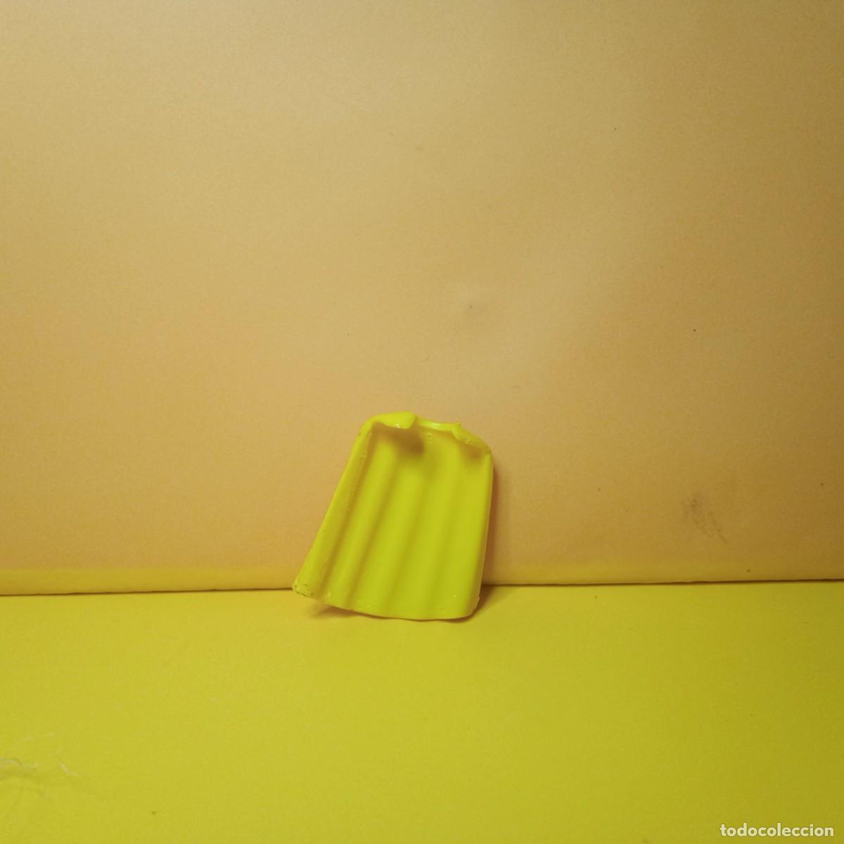 Figuras de Goma y PVC: PLAYMOBIL : EQUIPACION : CAPA