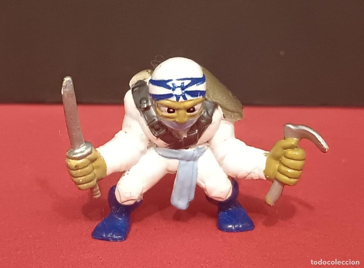 Figuras de Goma y PVC: MINI FIGURA DE GOMA PVC GUERREROS MONSTRUOS SERIE FISTFUL OF POWER MOOSE TOYS 2004