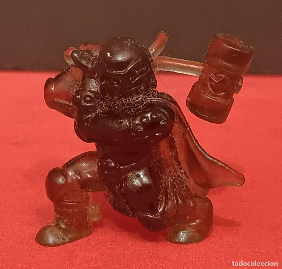 Figuras de Goma y PVC: MINI FIGURA DE GOMA PVC GUERREROS MONSTRUOS SERIE FISTFUL OF POWER MOOSE TOYS 2004