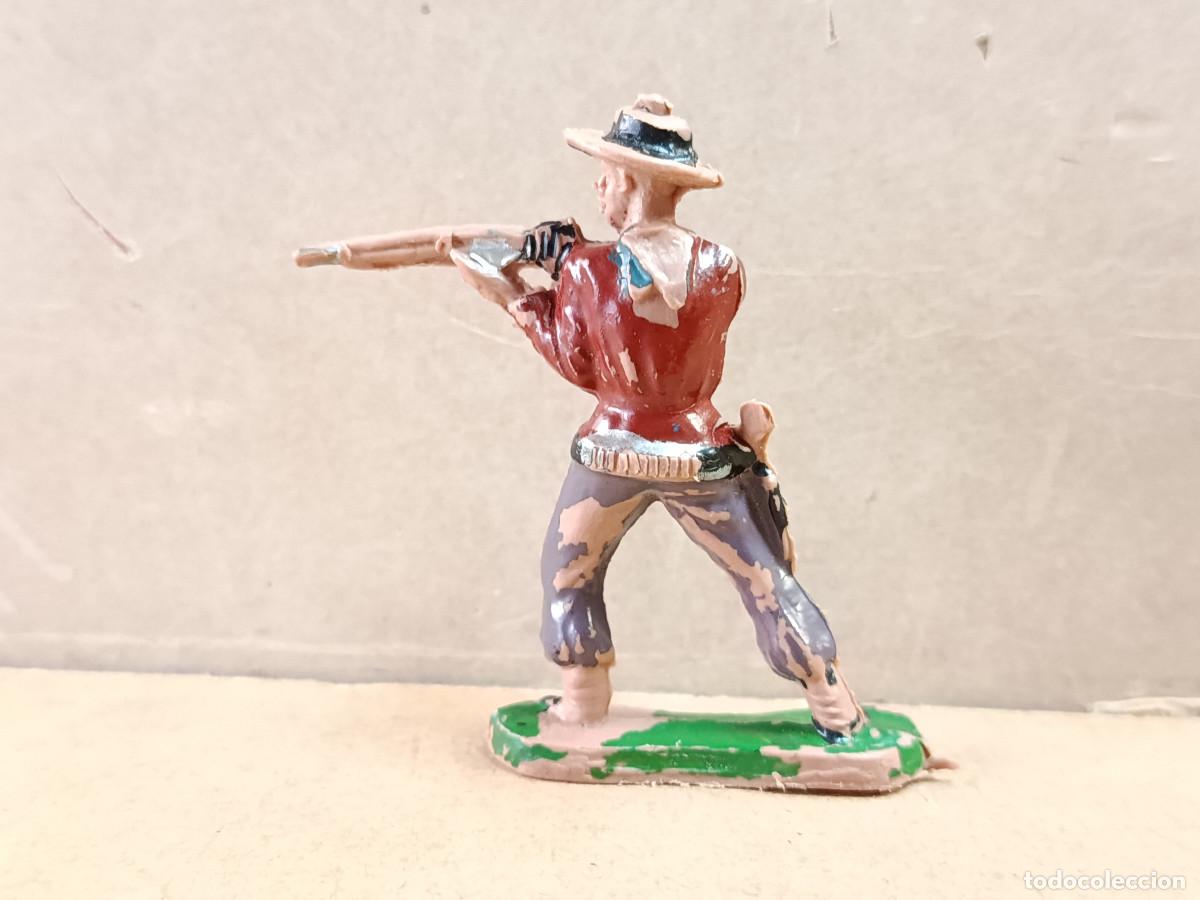Figuras de goma y PVC: FIGURA DE PL&Aacute;STICO VAQUERO COMANSI - Foto 2