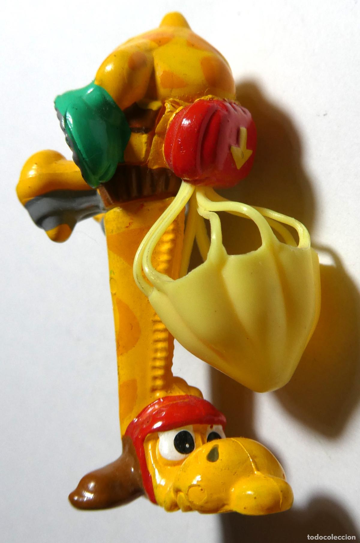 Figuras de Goma Kinder: Figura Jirafa col, Jirafas Deportes Extremos ,k&iacute;nder sorpresa
