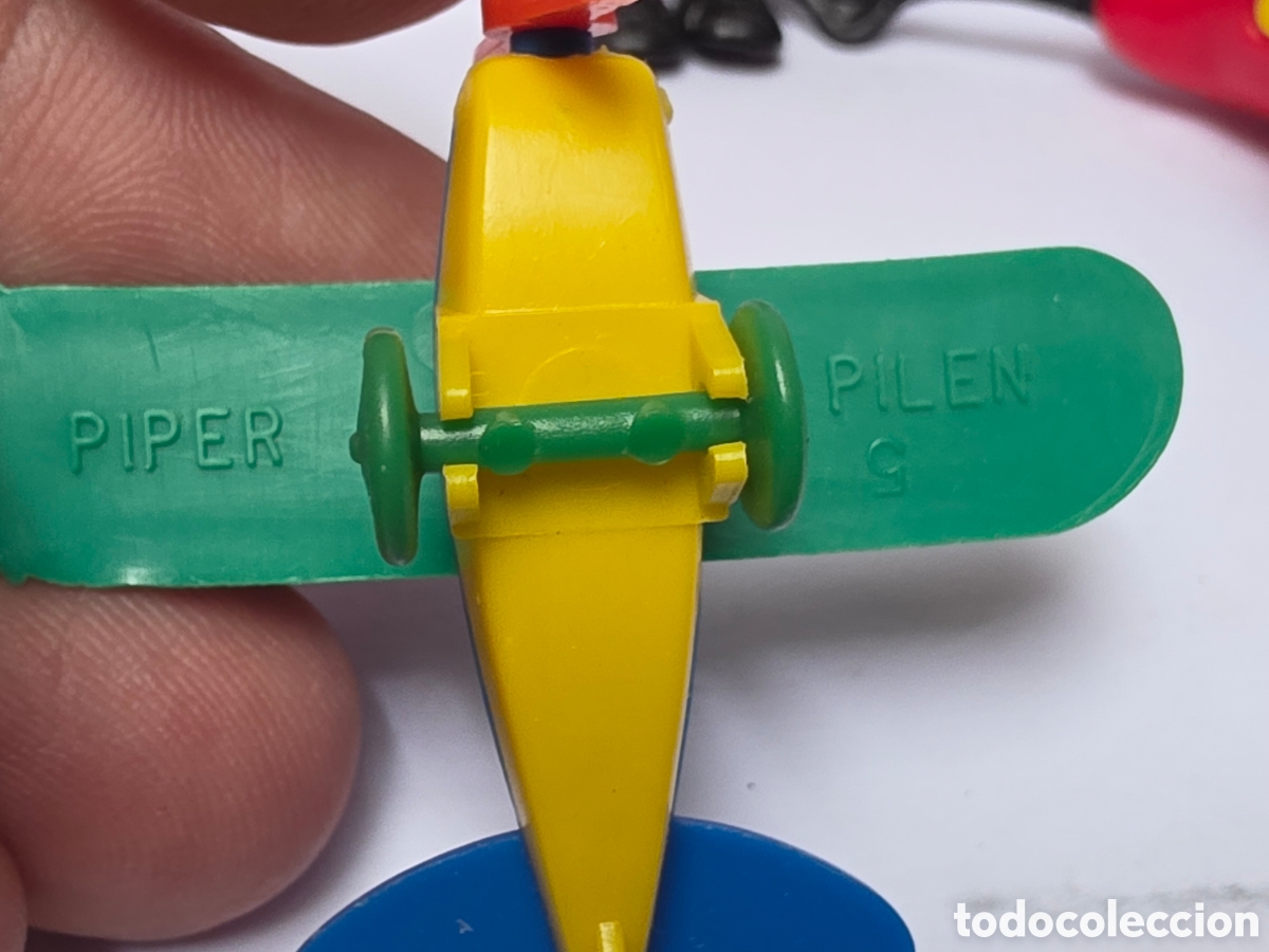 Figuras de Goma Kinder: LOTE MU&Ntilde;ECOS PLASTICO. KINDER? A&Ntilde;OS 80.