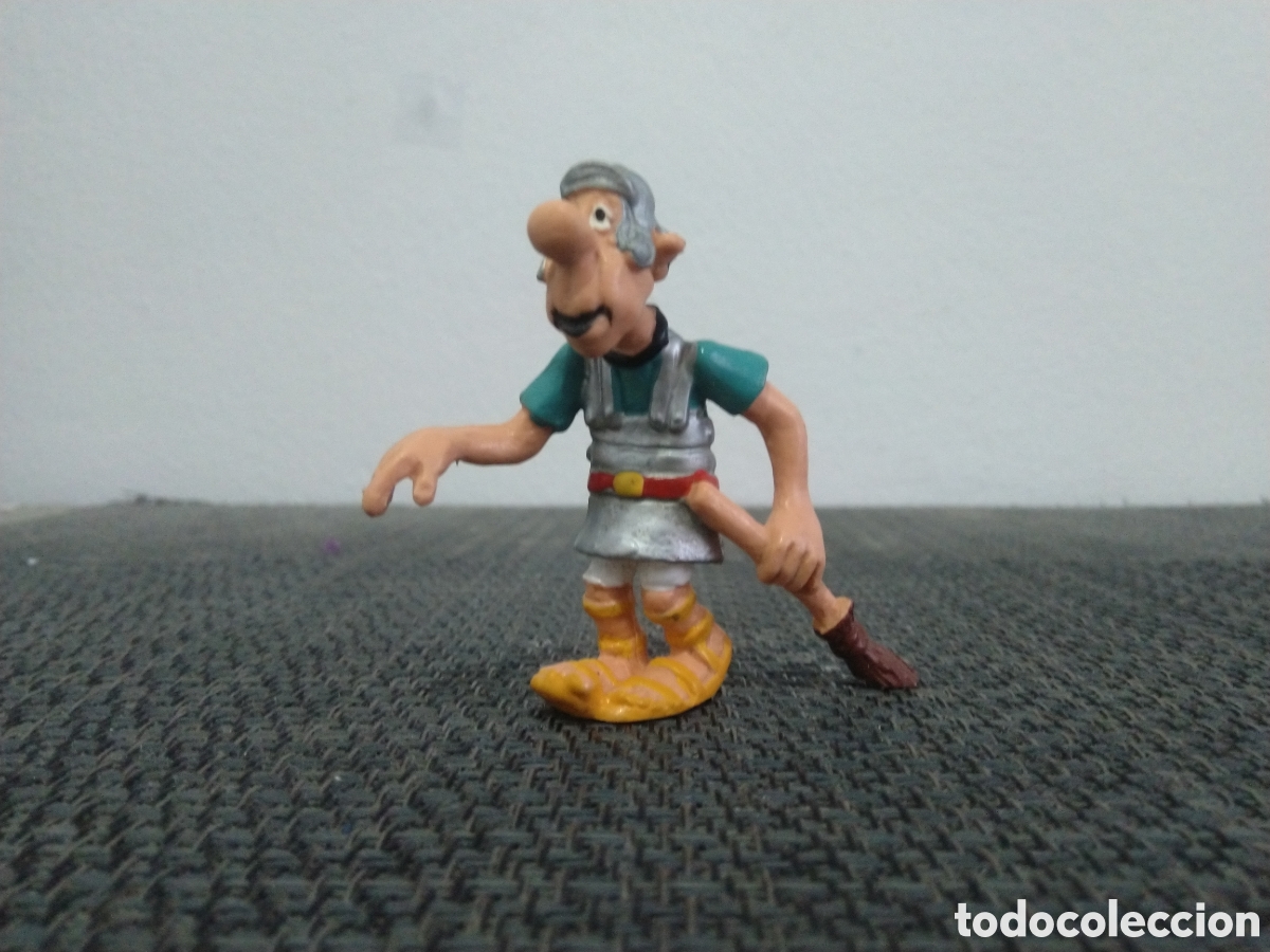 Figuras de Goma y PVC: FIGURA PVC LEGIONARIO ROMANO ESCOBA BULLY BULLYLAND SERIE ASTERIX Y OBELIX DE GOSCINNY Y UDERZO