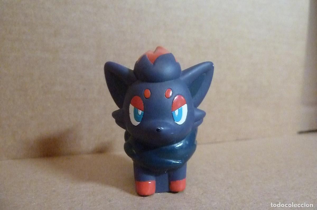 Figuras de Goma y PVC: Pokemon. Zorua y Meouth. Bandai 2010