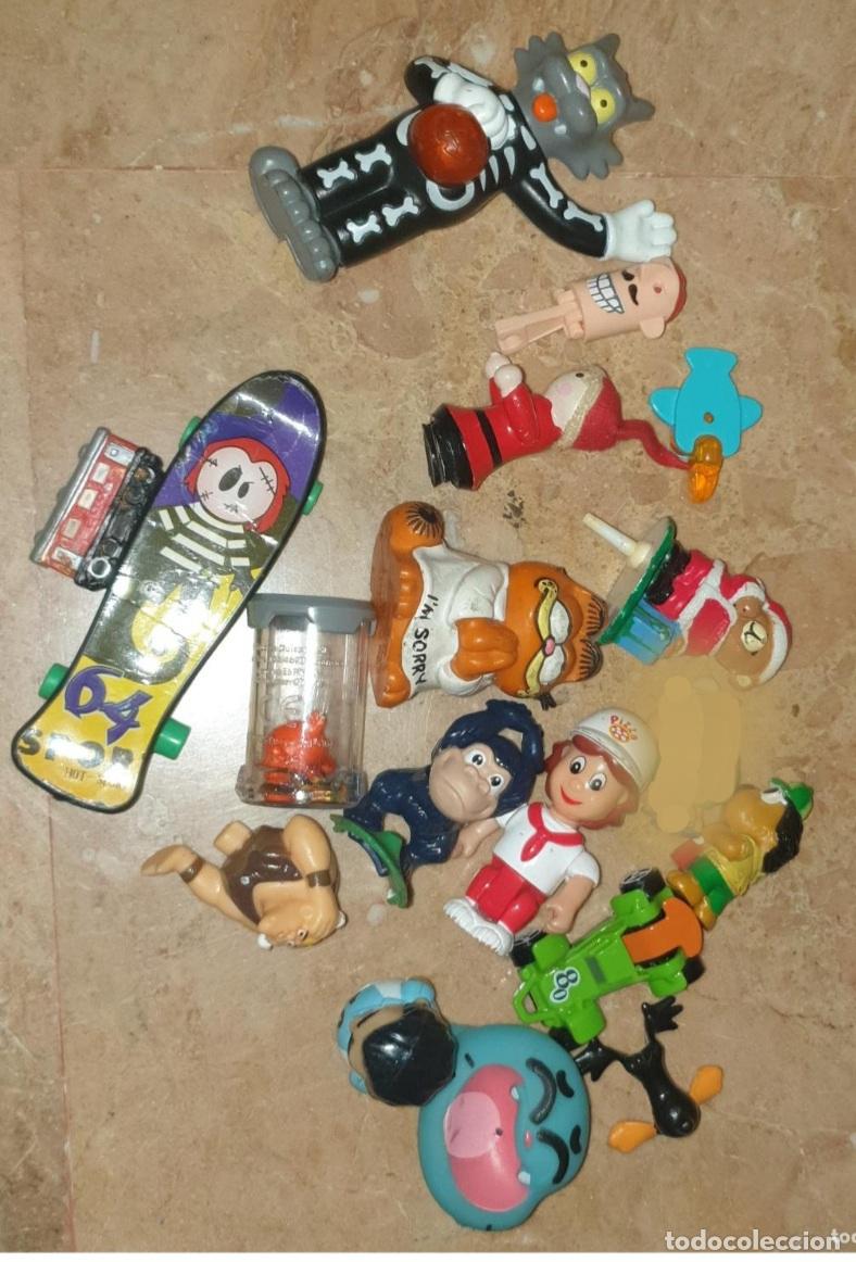 Figuras de goma y PVC: LOTE FIGURAS TIPO KINDER - Foto 1