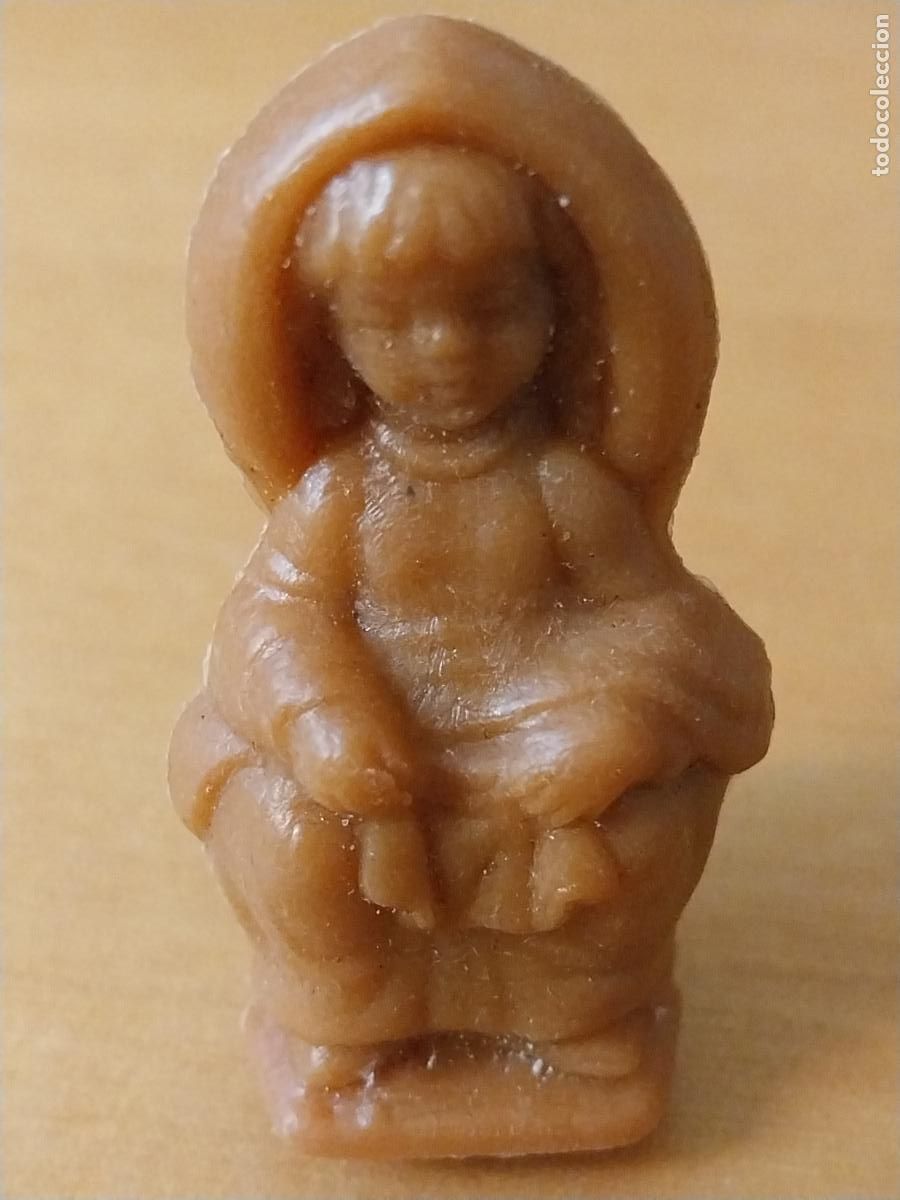 Figuras de Goma y PVC: CONGUITOS BELEN FIGURA VIRGEN PL&Aacute;STICO TOFFEE 4.5CMS ALTO ORIGINAL PROMO CHOCOLATES