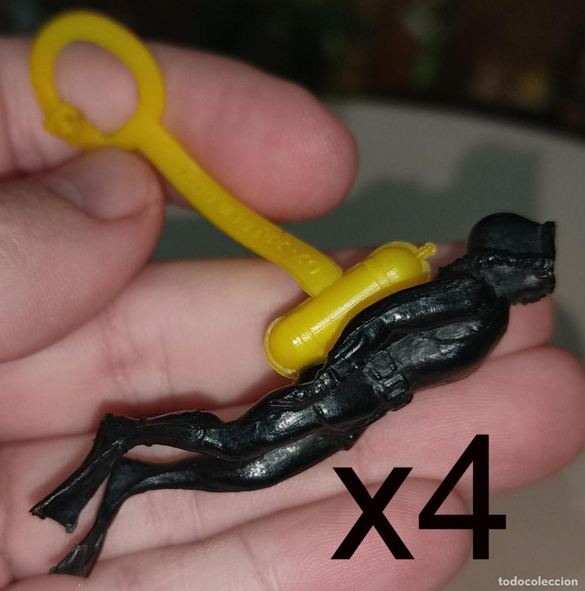 Figuras de Goma y PVC: 4 Buzos a&ntilde;os 80 Hombre rana Submarinista Jacques Cousteau Mundo Submarino miniatura tipo Nemrod