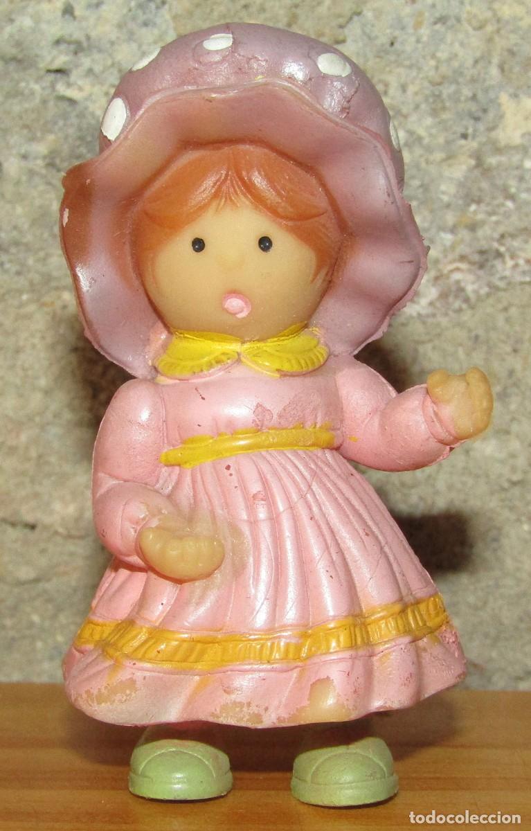 Figuras de Goma y PVC: ANTIGUA FIGURA DE GOMA / PVC HOLLY HOBBIE MISS PETTICOAT TARTA DE FRESA - A&Ntilde;OS 70/80