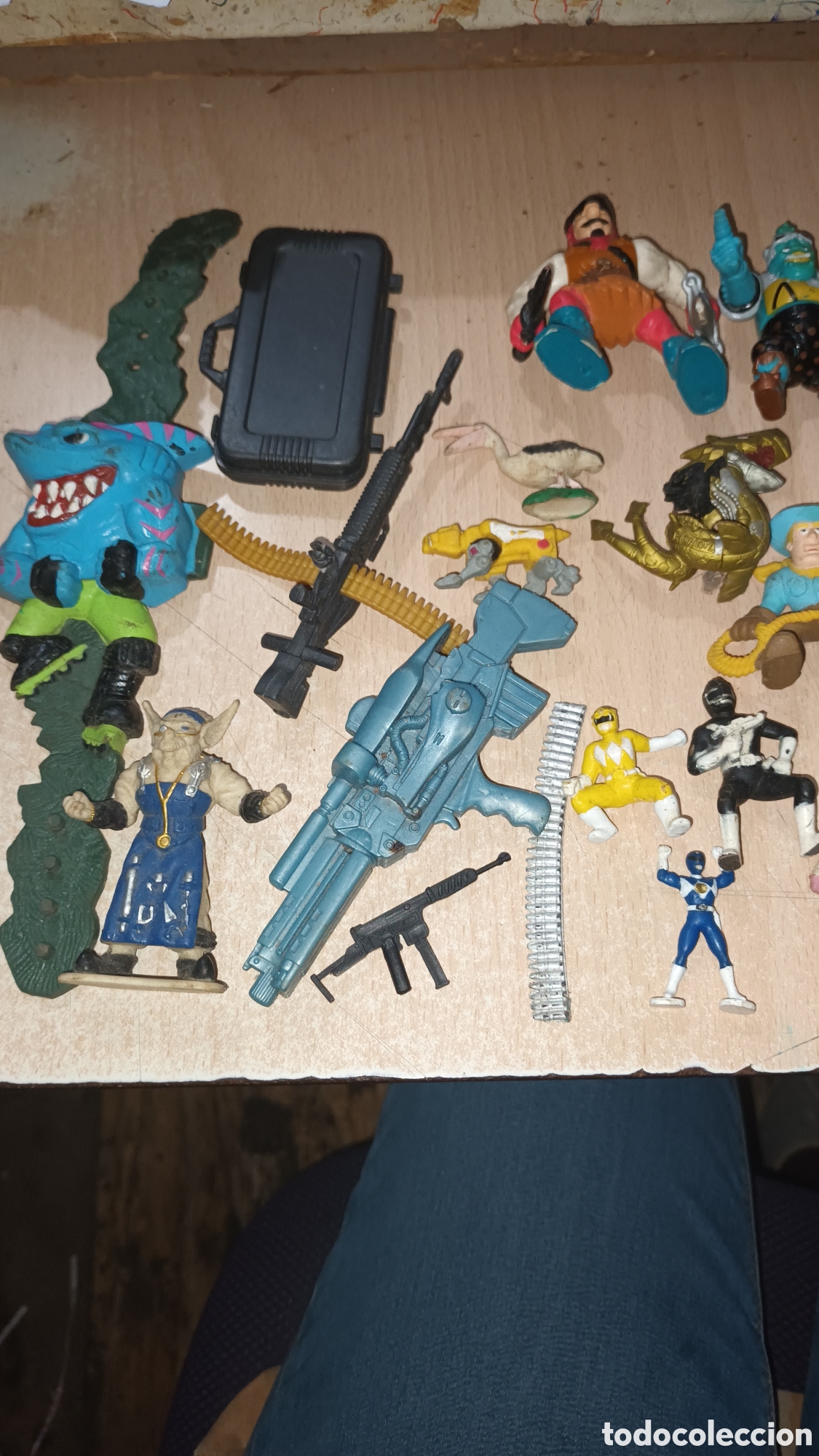 Figuras de Goma y PVC: Lote de 40 figuras de P.V.C., las de las im&aacute;genes
