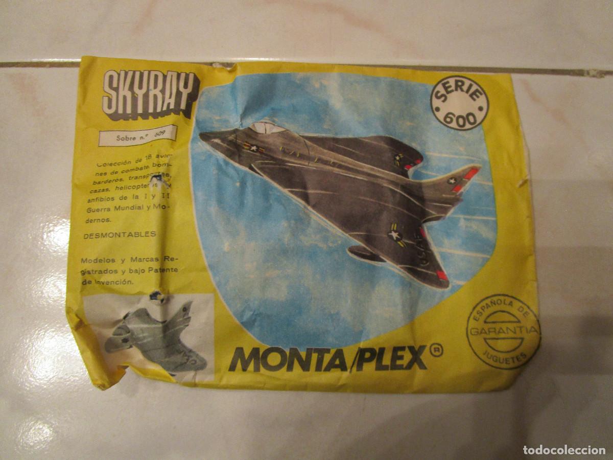 Figuras de Goma y PVC: Sobre cerrado Montaplex n&ordm; 609, avi&oacute;n Skyray