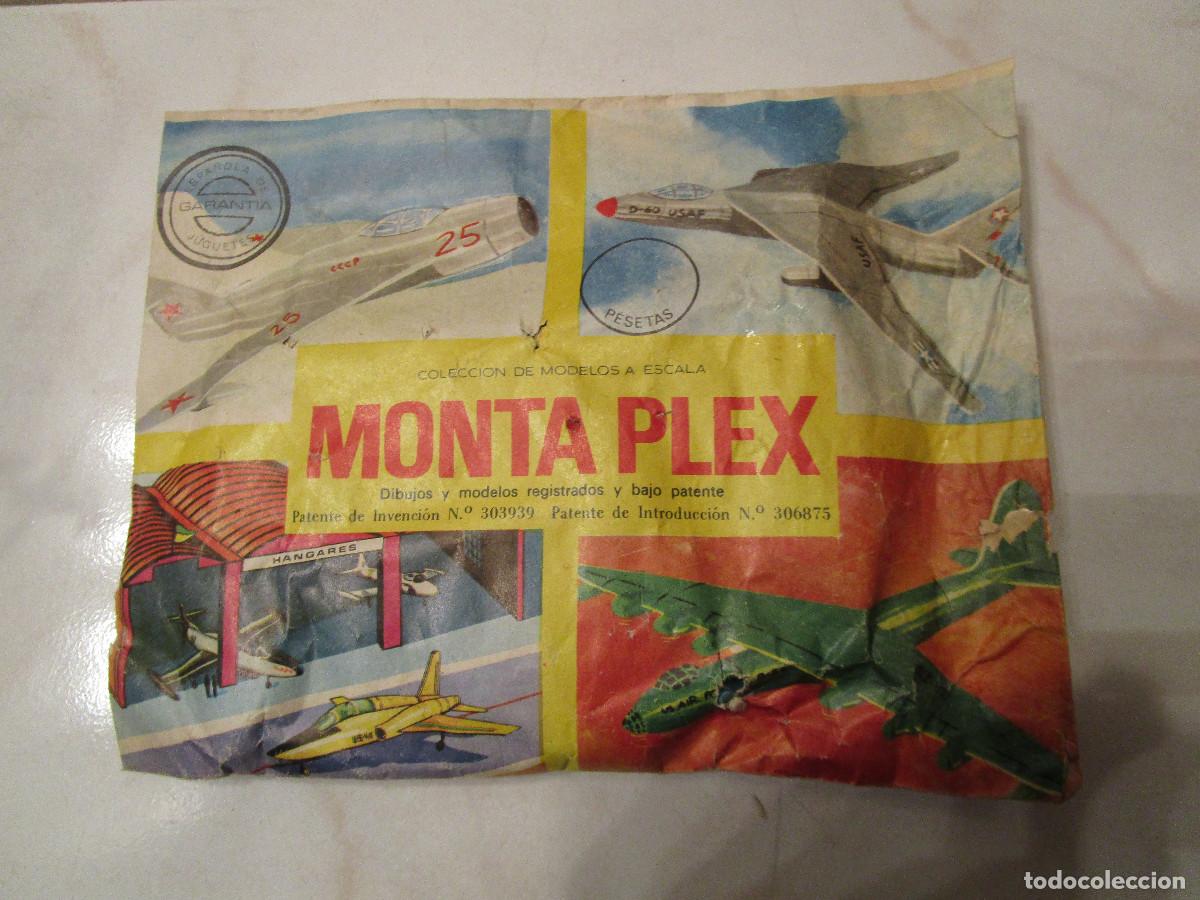 Figuras de Goma y PVC: Sobre cerrado Montaplex 3 aviones y un hangar