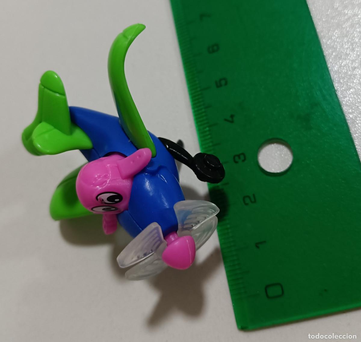 Figuras de Goma Kinder: kinder avioneta avion montable desmontable miniatura azul verde rosa bicho insecto ?