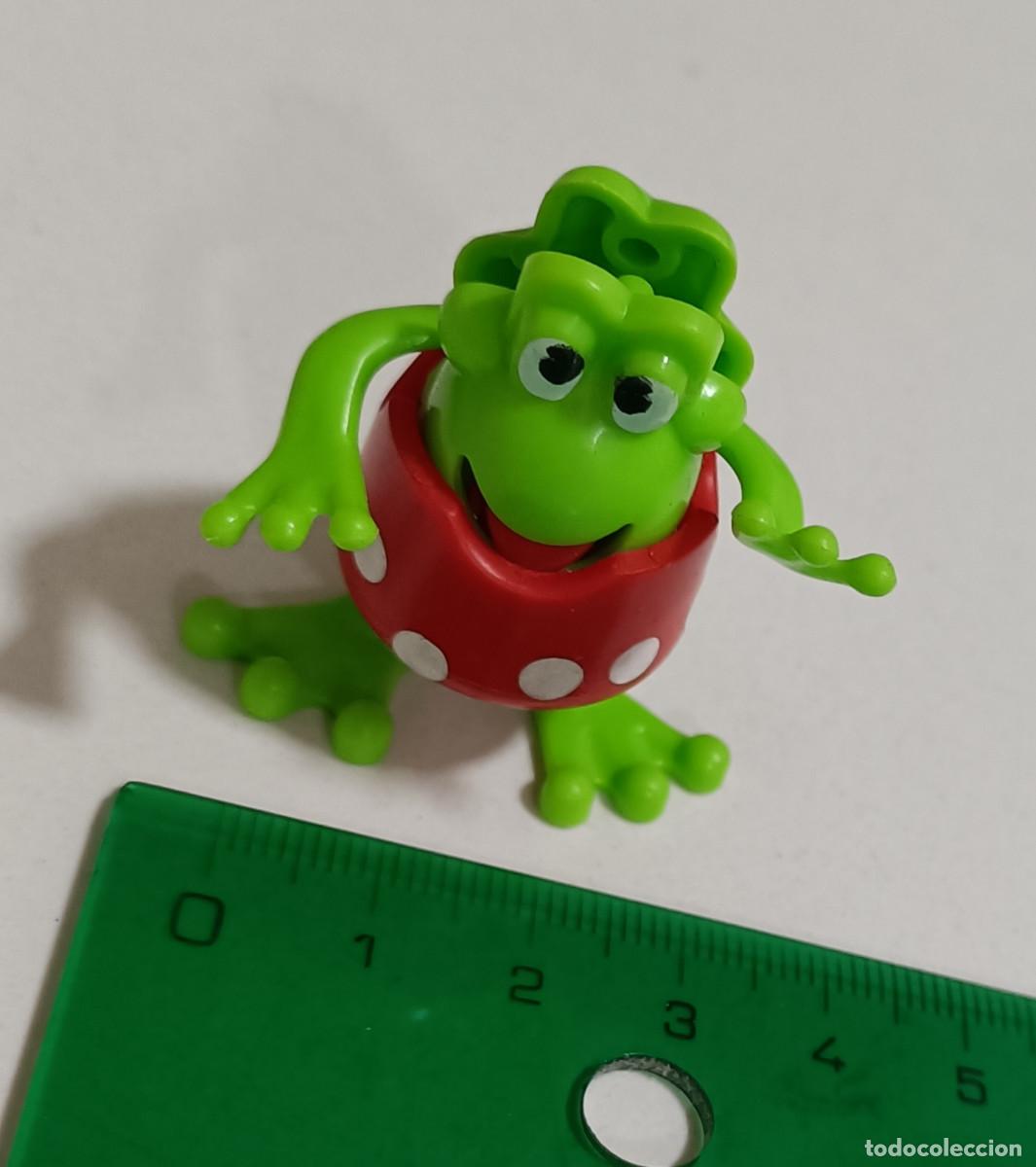 Figuras de Goma Kinder: rana kinder secundario frog mu&ntilde;eco antiguo montable ranita k01 35 01
