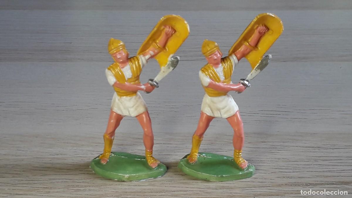Figuras de Goma y PVC: Pareja legionarios Romanos, pl&aacute;stico, GBM Grandes Batallas Metauro, Rojas y Malaret Spain, a&ntilde;os 60.