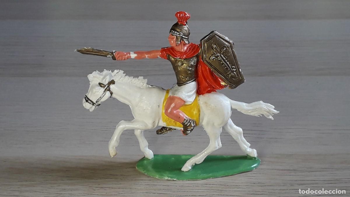Figuras de Goma y PVC: Romano a caballo, pl&aacute;stico, GBM Batalla Metauro, Rojas y Malaret Spain tipo Jecsan, a&ntilde;os 60.
