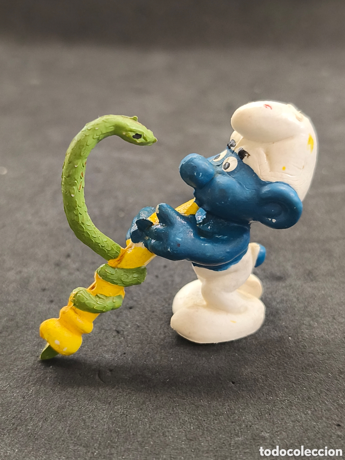 Figuras de Goma y PVC: pitufo encantador de serpientes pvc no toxico muy dificil