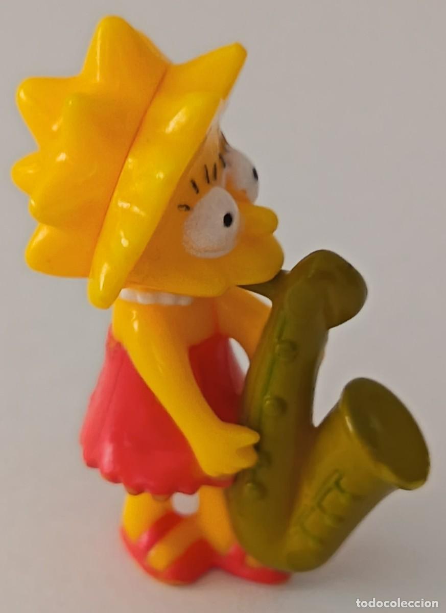 Figuras de Goma y PVC: Mu&ntilde;eco Peque&ntilde;o. Lisa Simpsons. Tocando el saxof&oacute;n.