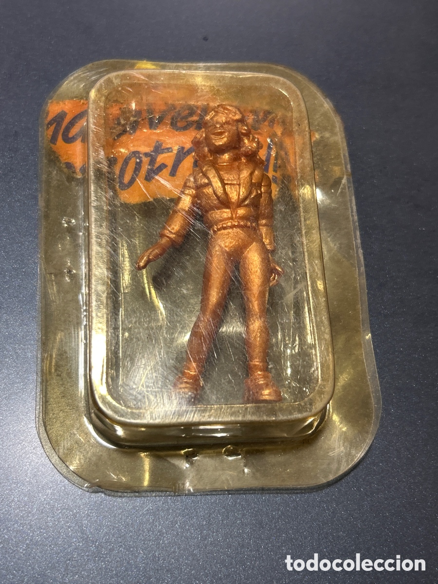 Figuras de Goma y PVC: Dinosaucers chica marca yolanda 1988
