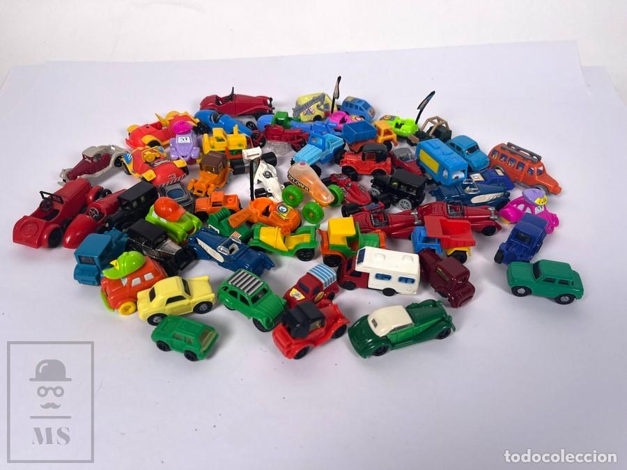 Figuras de Goma Kinder: Conjunto de mas de 50 figuras Kinder - Coches, Camiones, Motos... Kinder Sorpresa Ferrero -A&ntilde;os 90