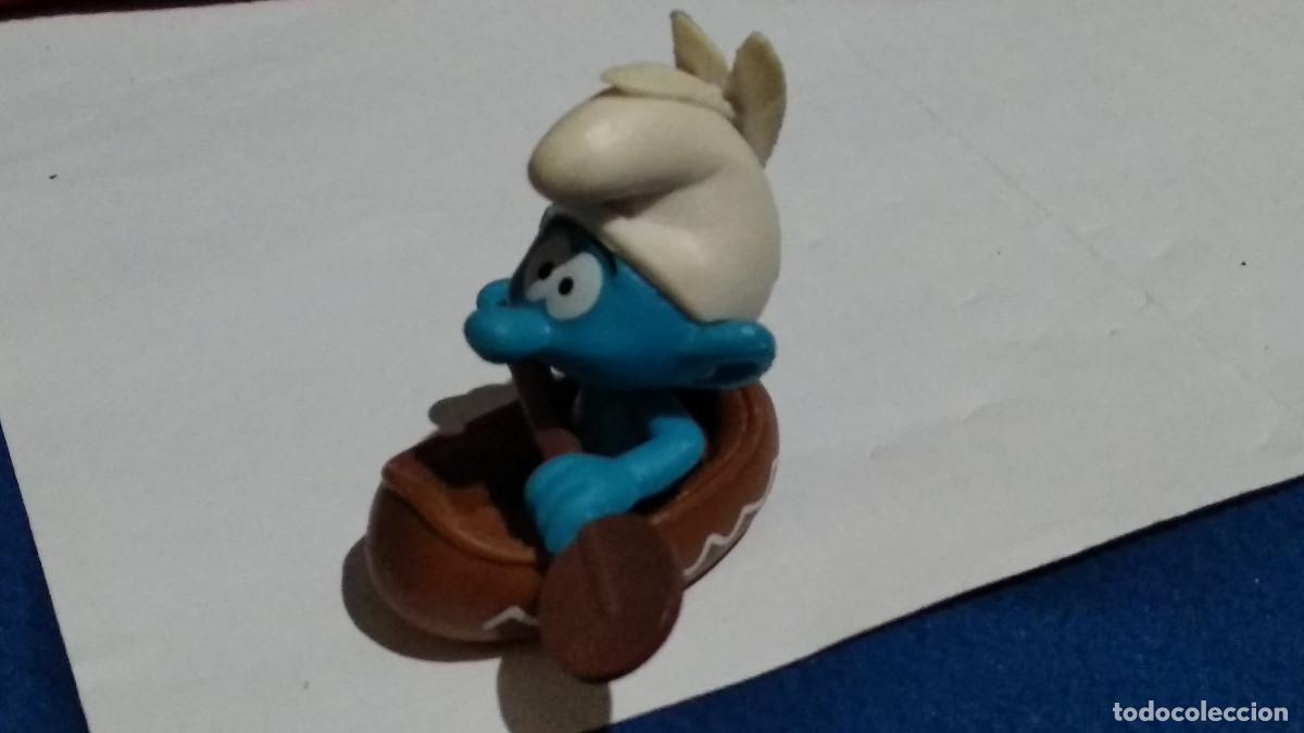 Figuras de Goma y PVC: FIGURA O MU&Ntilde;ECO GOMA PVC - PITUFO INDIO CON CANOA - PEYO