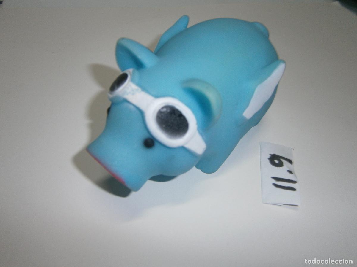 Figuras de Goma y PVC: FIGURA DE GOMA O PVC - CERDITO VOLADOR