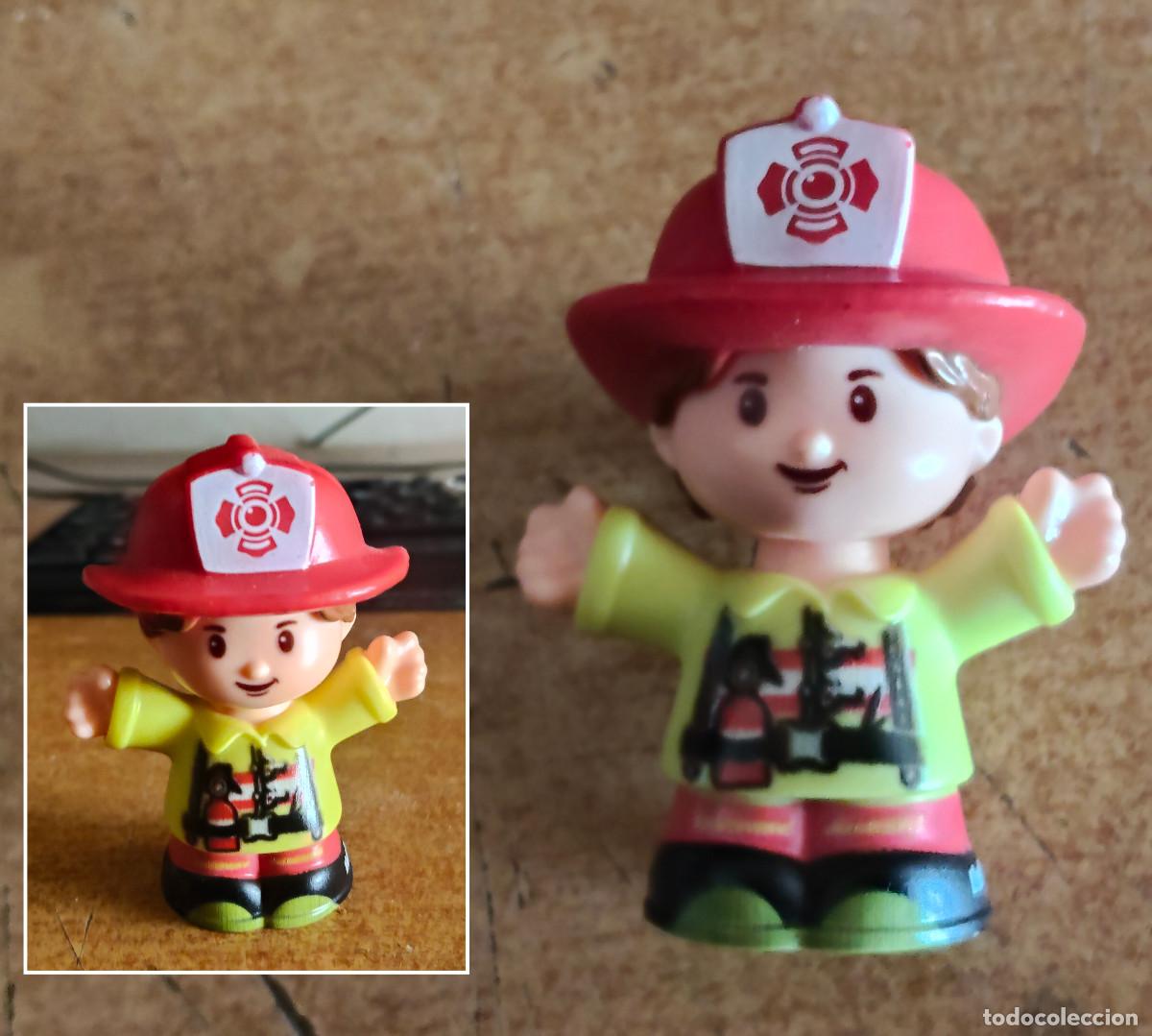 Figuras de Goma y PVC: Figura Fisher Price Little People Bombera
