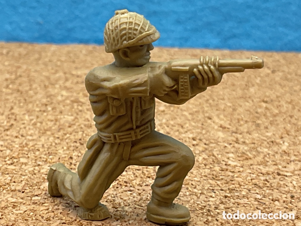 Figuras de Goma y PVC: ANTIGUA FIGURA DE SOLDADO AMERICANO . COLECCION &rdquo; HAZA&Ntilde;AS Y COMBATES &rdquo;. COLECCIONISMO DUNKIN