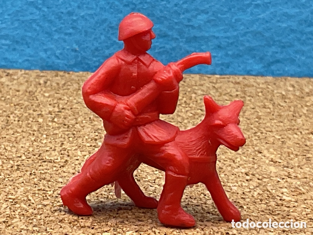 Figuras de Goma y PVC: ANTIGUA FIGURA DE SOLDADO RUSO . COLECCION &rdquo; HAZA&Ntilde;AS Y COMBATES &rdquo;. COLECCIONISMO DUNKIN