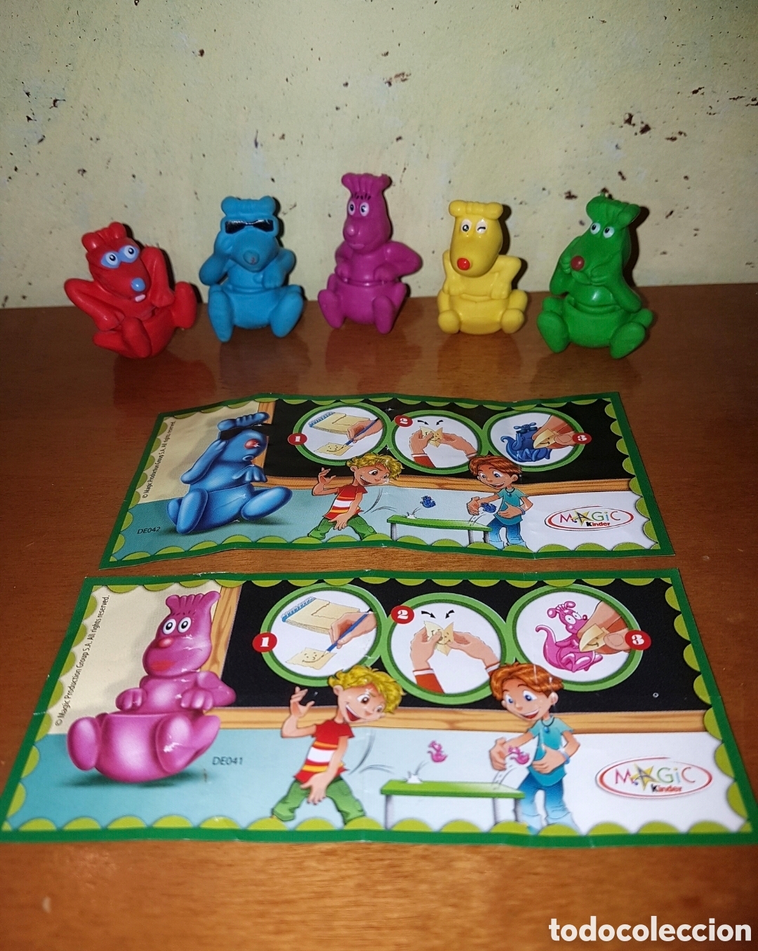 Figuras de Goma Kinder: Lote figuras kinder Ferrero goma saltarinas canguros + 2 bpz zoolog&iacute;a animal mu&ntilde;ecos