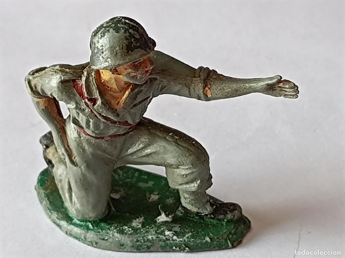 Figuras de Goma y PVC: SOLDADO DE GOMA PECH MARINE AMERICANO SERVIDOR DE MORTERO