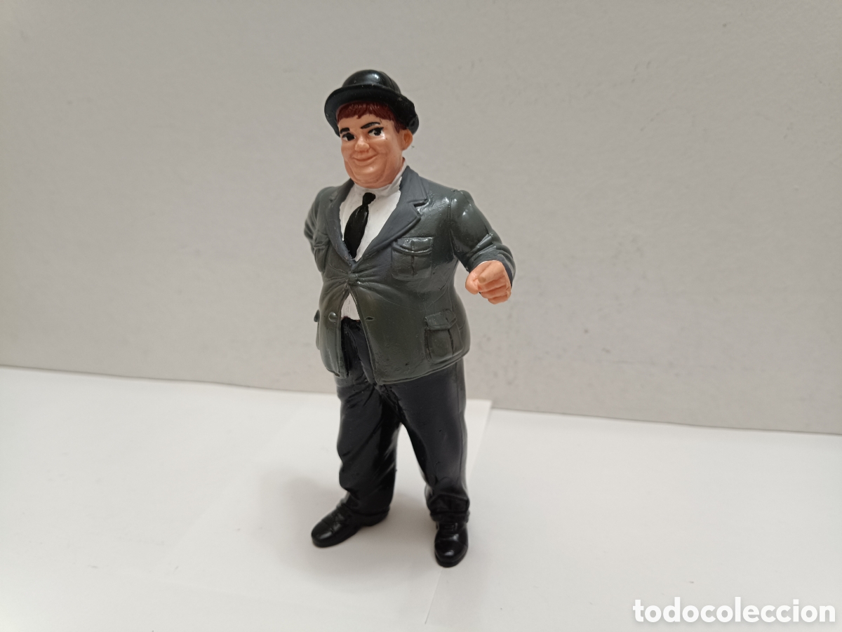 Figuras de Goma y PVC: Figura PVC Oliver hardy