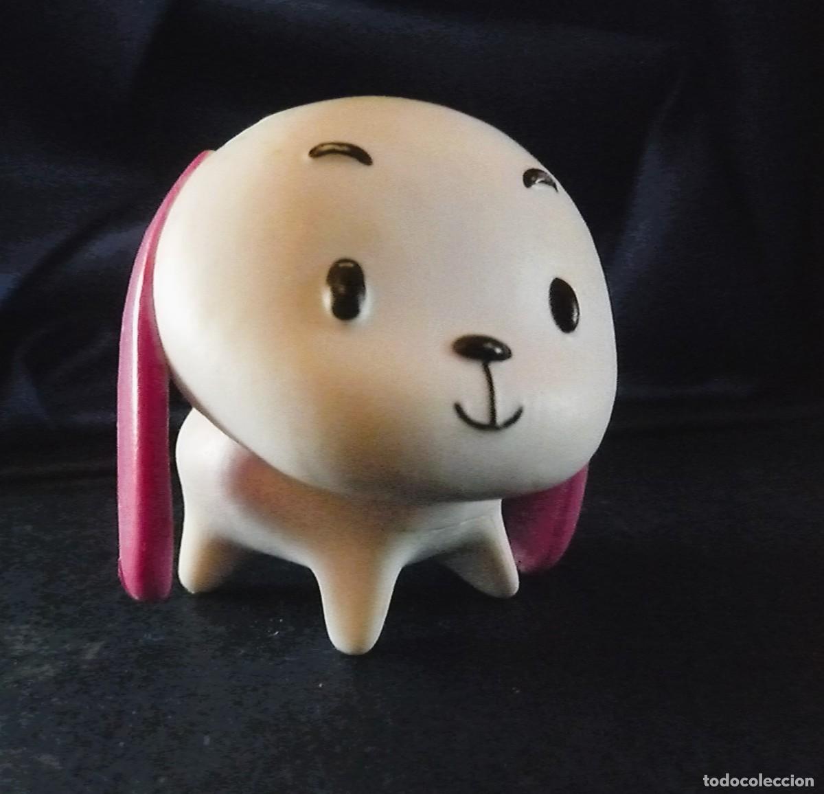 Figuras de goma y PVC: Perrito blanco orejas rosa - Foto 1