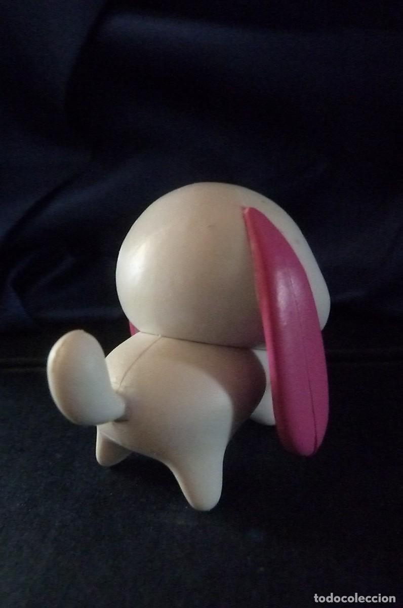 Figuras de goma y PVC: Perrito blanco orejas rosa - Foto 3